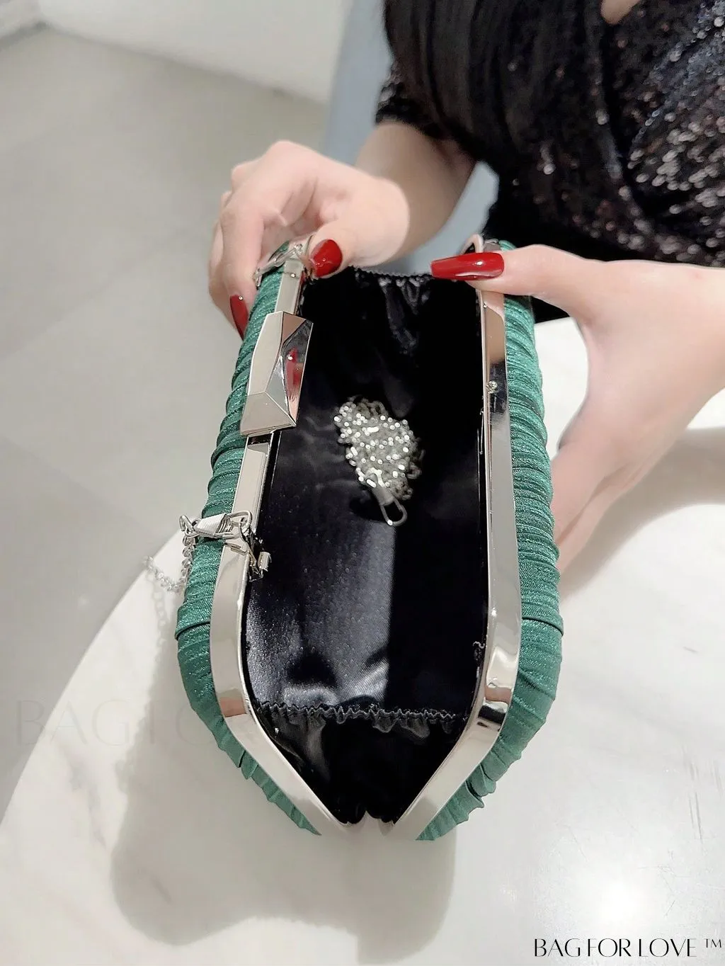 BagForLove - Compact Ruched Box Bag with Chain Strap