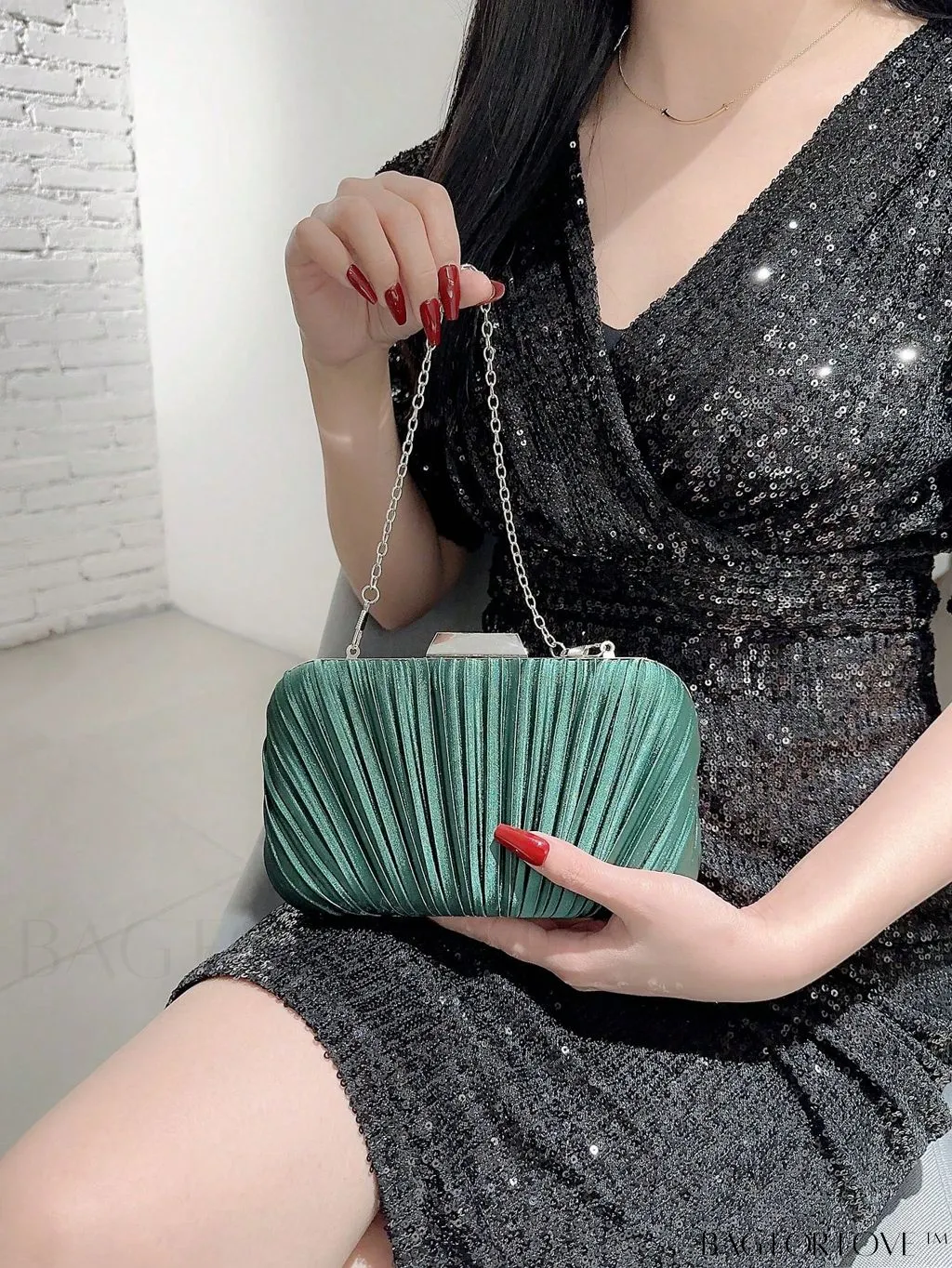 BagForLove - Compact Ruched Box Bag with Chain Strap