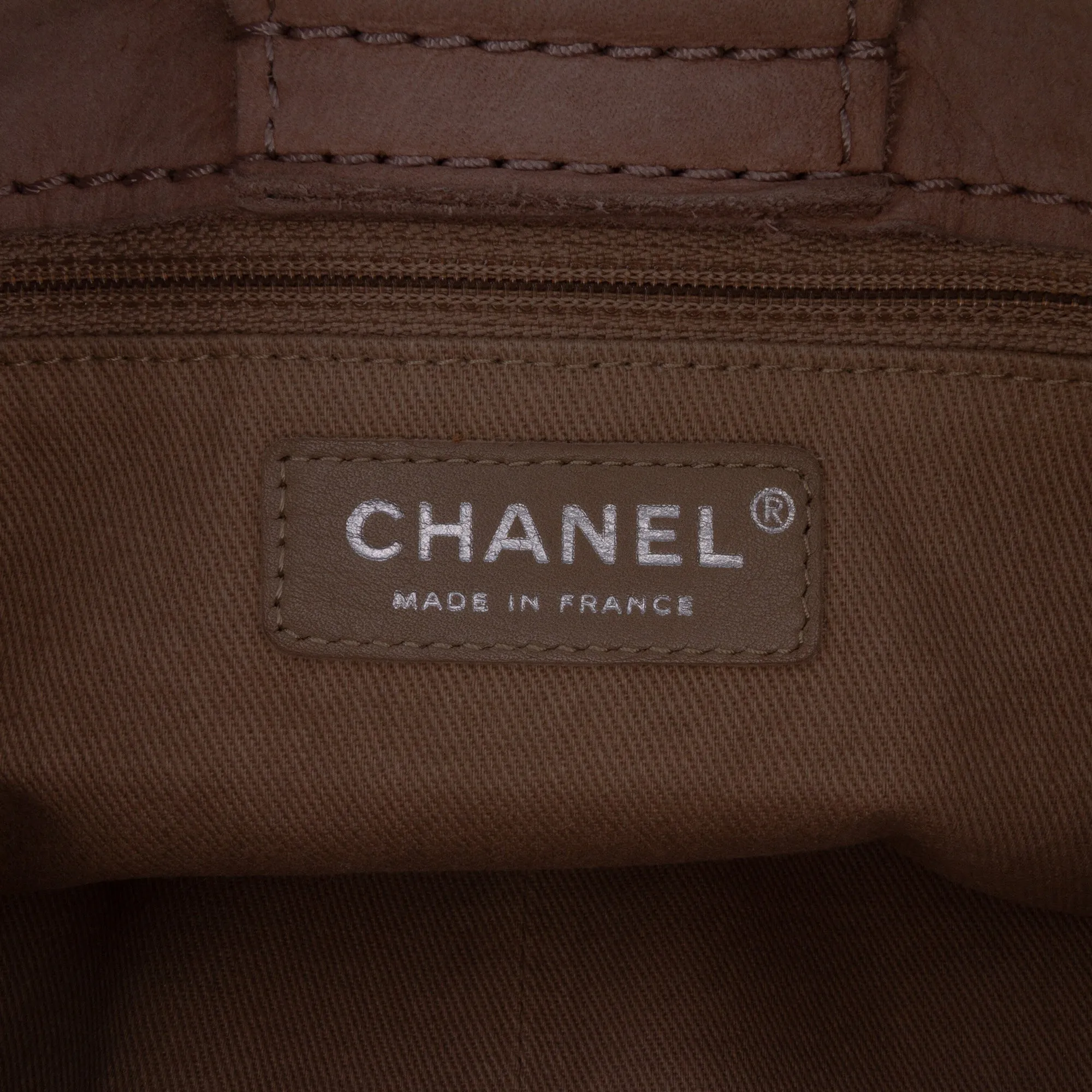 Calfskin Stitched Highlander Messenger Bag