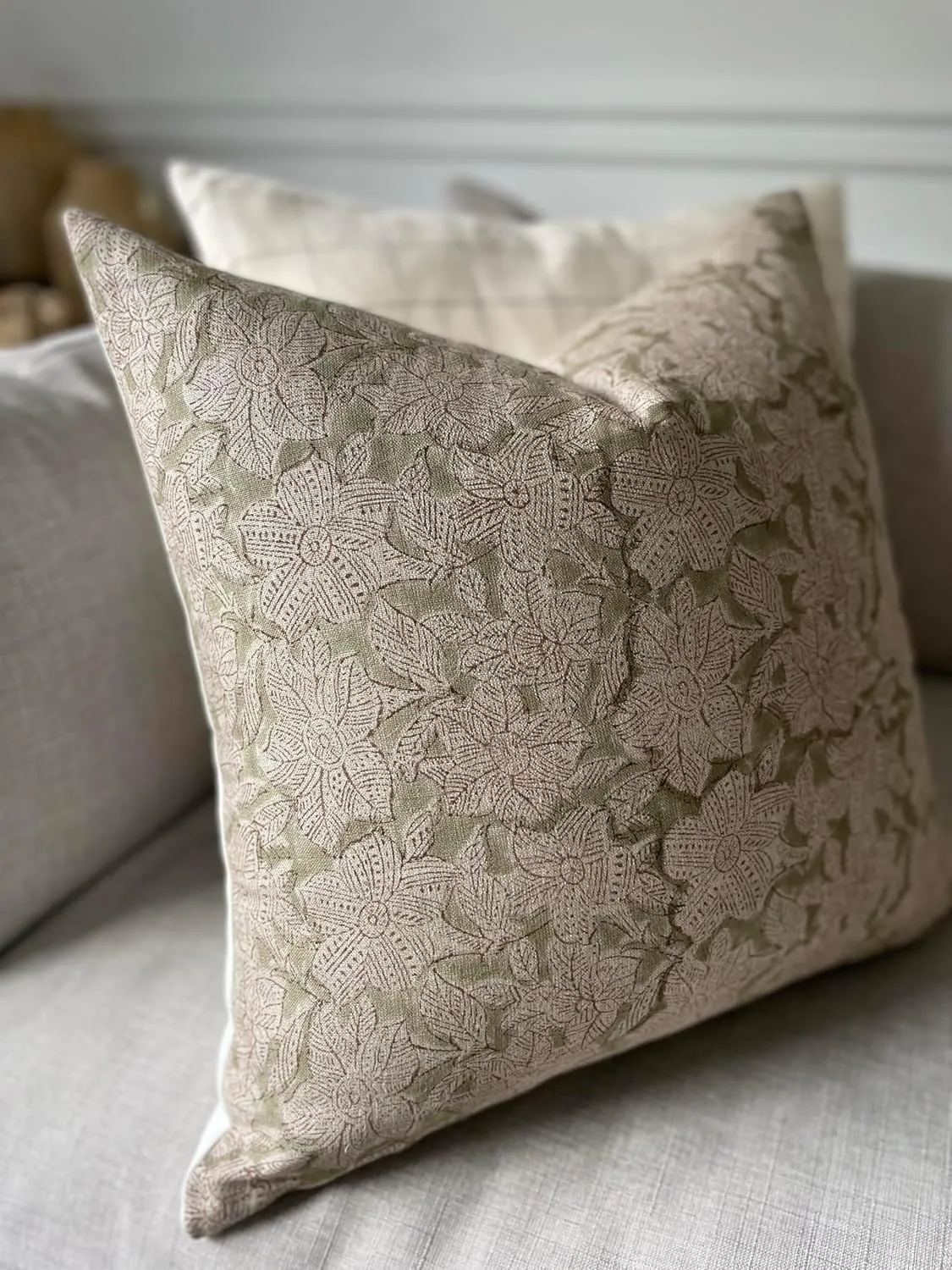 Canyon Theory Hand Block Print Pure Linen 20x20 Inch Throw Pillow Cover: Handmade Vintage Cushion Cover (Jura)