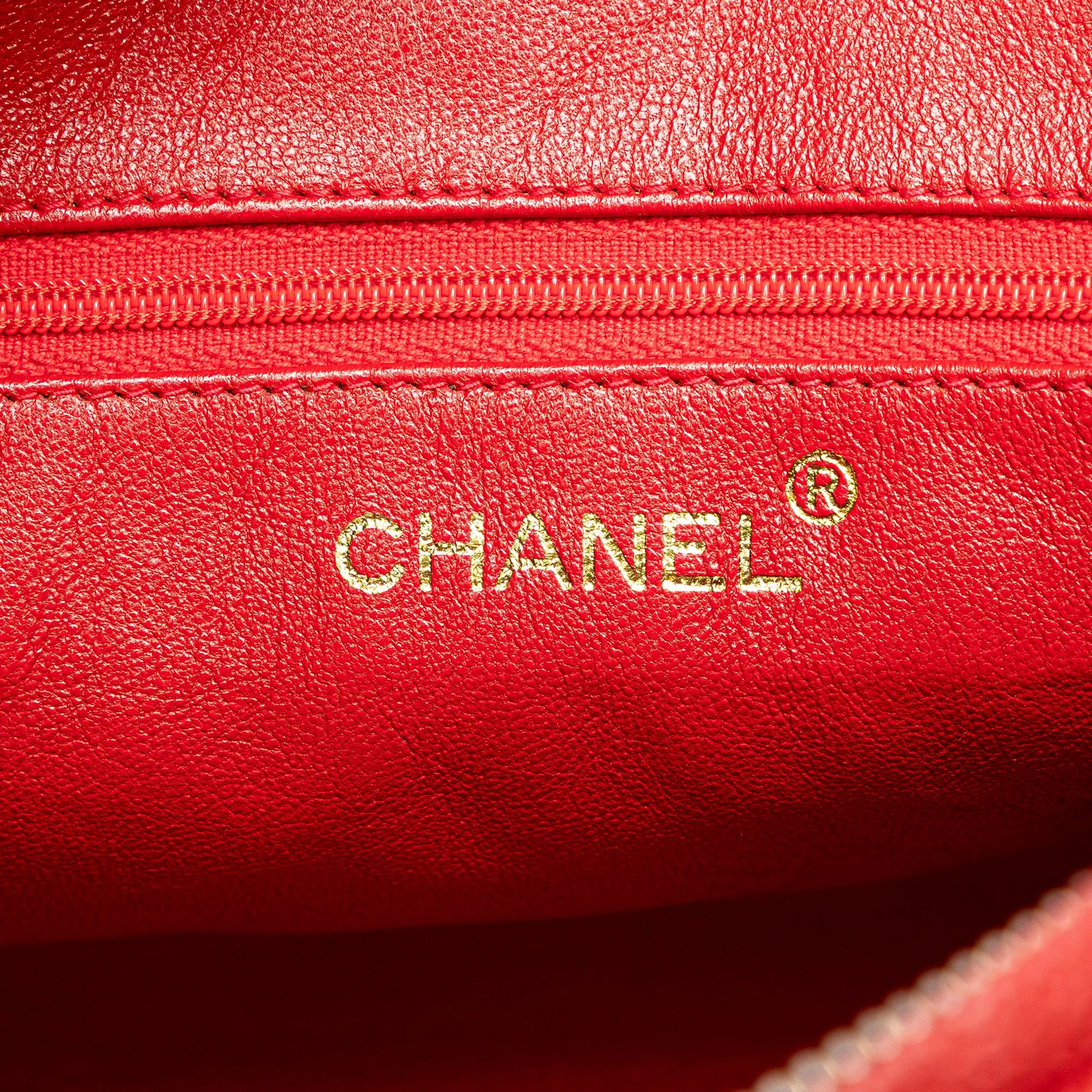 CC Quilted Caviar Chain Camera Bag