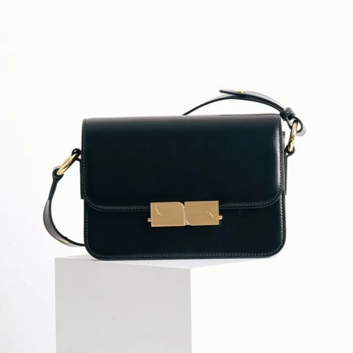 CHÂTEAUCHIC CLASSIC CROSSBODY BAG
