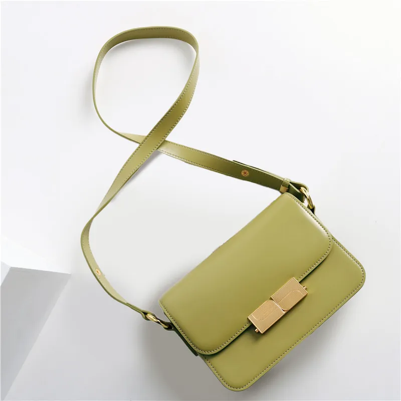 CHÂTEAUCHIC CLASSIC CROSSBODY BAG