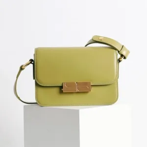 CHÂTEAUCHIC CLASSIC CROSSBODY BAG
