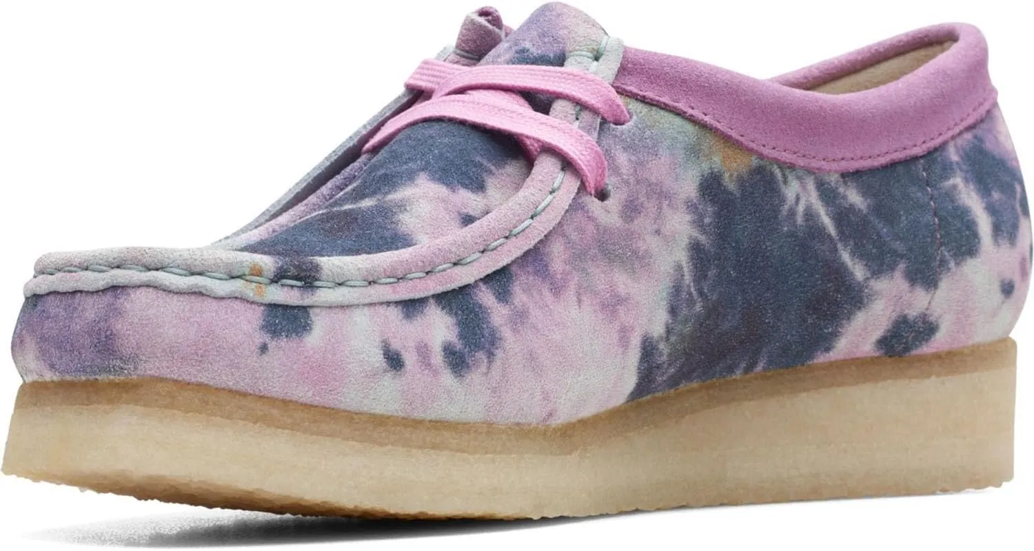 Clarks Women's Wallabee. Oxford