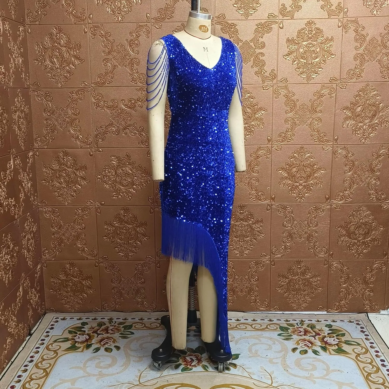 Cololura Women Sexy Elegant Sequin V Neck Tassel Mermaid Bodycon Formal Party Gowns Evening Maxi Dress