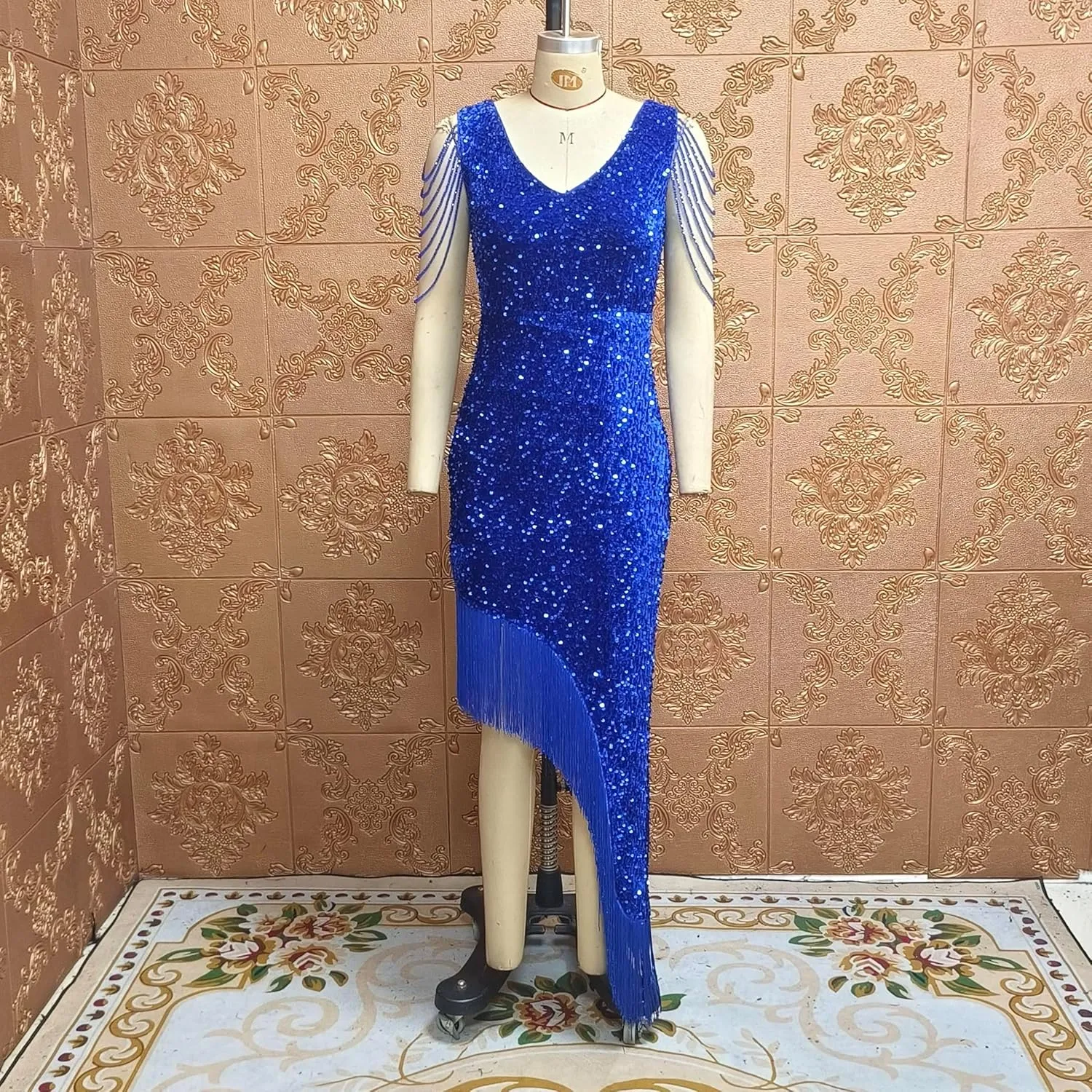 Cololura Women Sexy Elegant Sequin V Neck Tassel Mermaid Bodycon Formal Party Gowns Evening Maxi Dress