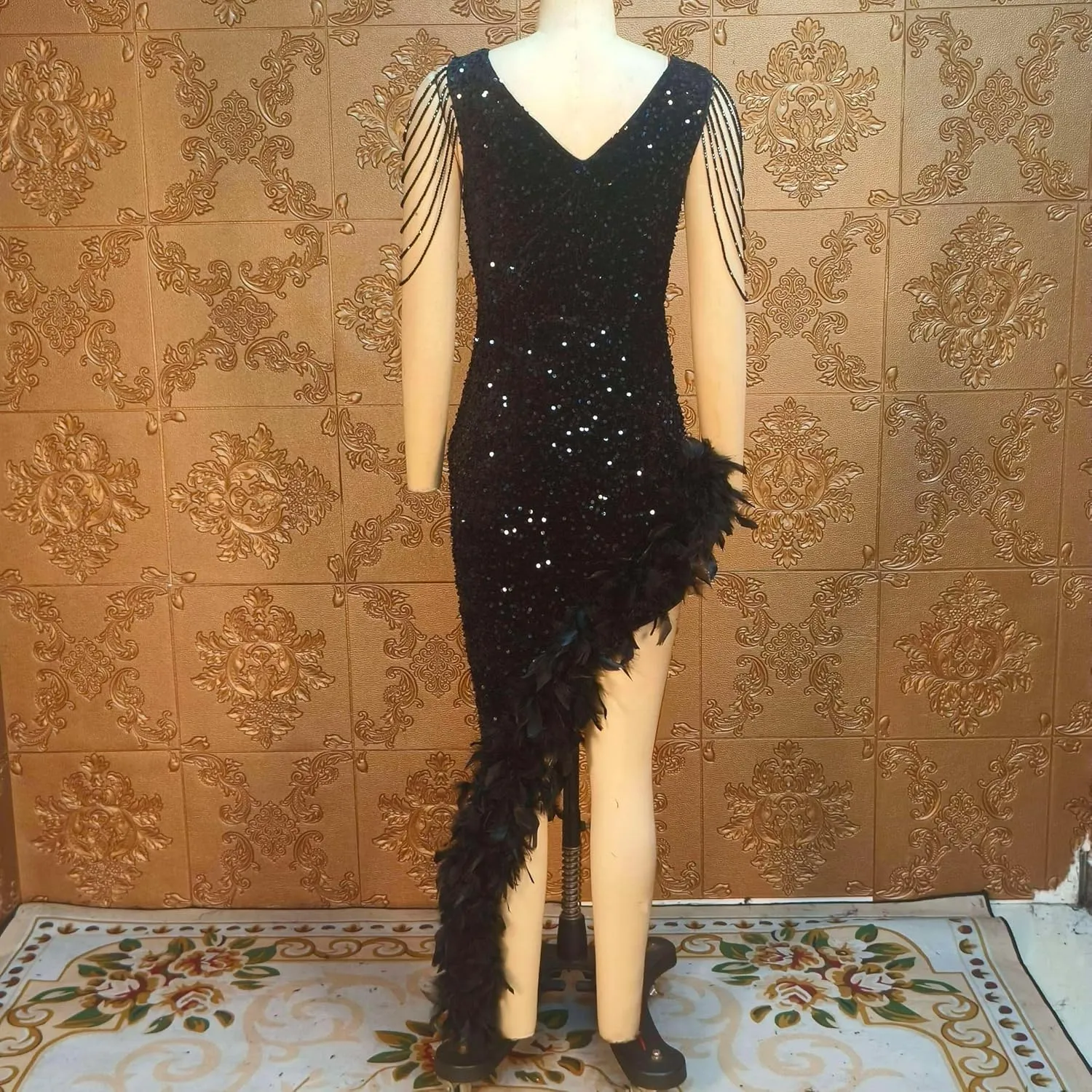 Cololura Women Sexy Elegant Sequin V Neck Tassel Mermaid Bodycon Formal Party Gowns Evening Maxi Dress