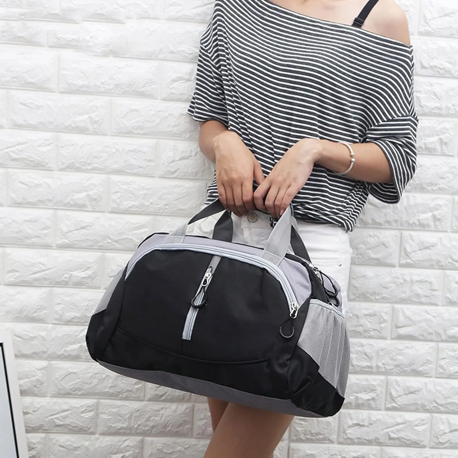 Crossbody Men Woman Sports Fitness Yoga Gym Weekend Bag Travel Female Duffle Handbags for Women Waterproof (Black)