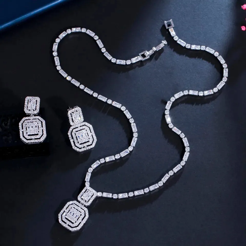 Delicate Set