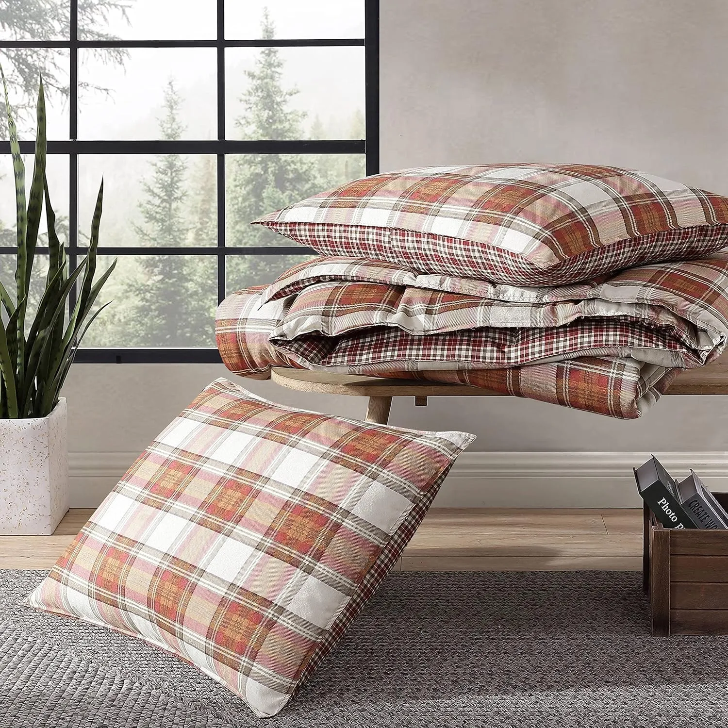 Eddie Bauer - Comforter Set, Reversible Alt Down Bedding with Matching Shams, Breathable Home Decor for All Seasons (Edgewood Red/Beige, Queen)