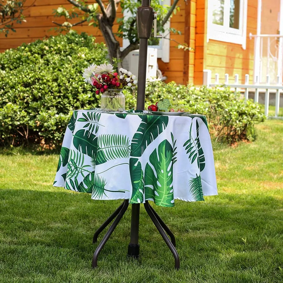 Eternal Beauty 60” Outdoor Round Tablecloth with Umbrella Hole Zipper Spring Summer Round Outdoor Tablecloth for Patio Tables (Tropical Leaf)