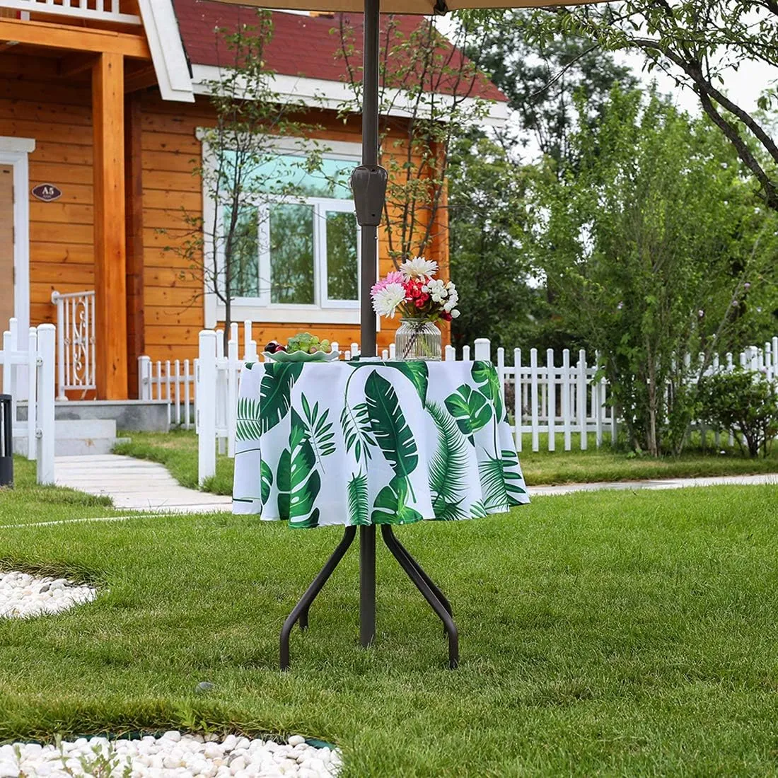 Eternal Beauty 60” Outdoor Round Tablecloth with Umbrella Hole Zipper Spring Summer Round Outdoor Tablecloth for Patio Tables (Tropical Leaf)