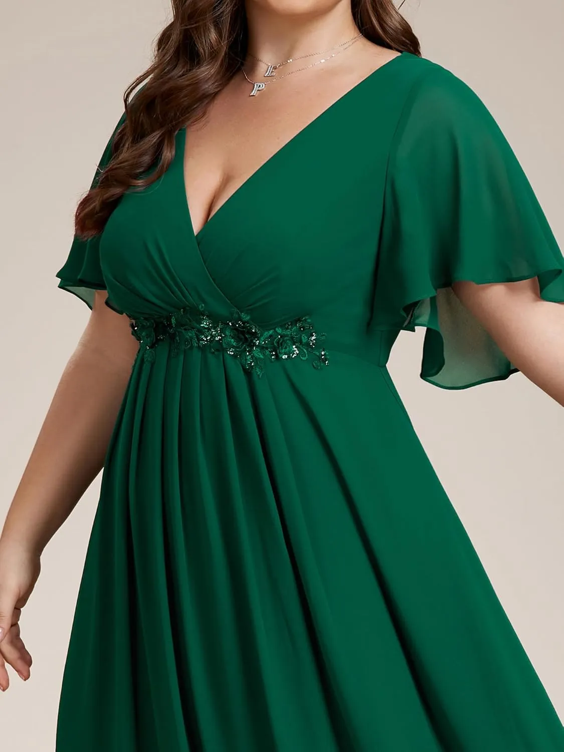 Ever-Pretty Chiffon V Neck Short Sleeves Appliques Plus Size Formal Dresses for Curvy Women Evening Gowns 01960-DA
