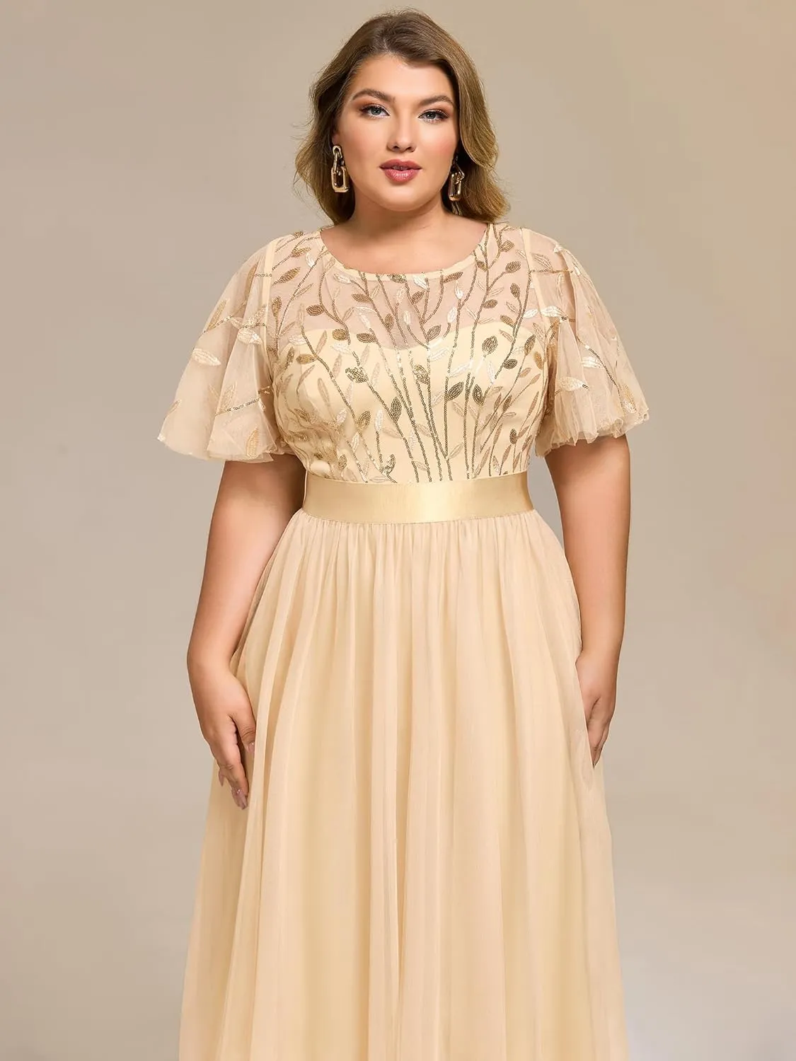 Ever-Pretty Plus Women's Round Neck Embroidery Short Sleeves Sequin Tulle Midi Plus Size Cocktail Wedding Guest Dresses