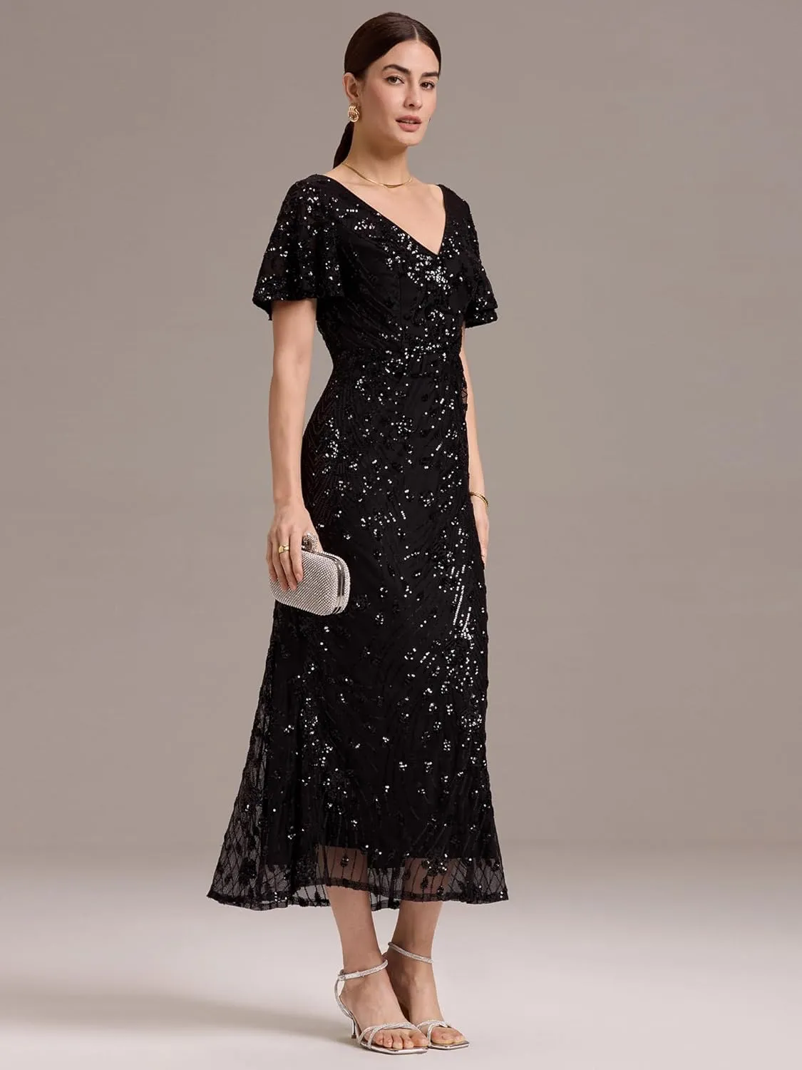 Ever-Pretty Women's Gorgeous V Neck Sequin Tulle Short Sleeves Maxi Evening Gowns 02370