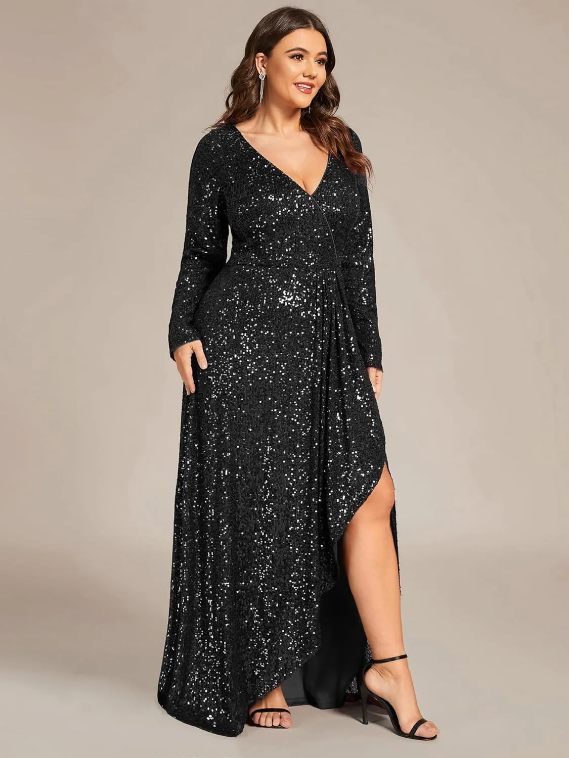 Ever-Pretty Women's V-Neck A-Line Pleated Long Sleeves Floor Length Plus Size Sequin Dress Formal Evening Gowns 50146-DA