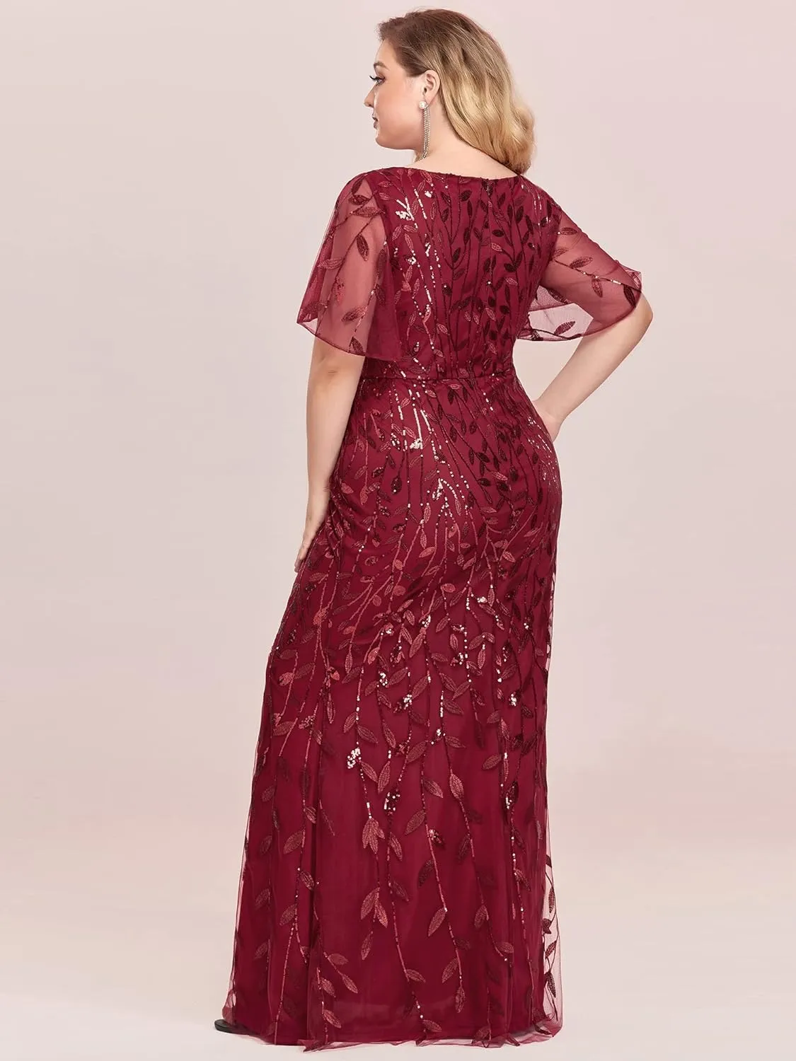 Ever-Pretty Women's V-Neck Curvy Embroidery Formal Dresses Plus Size Sequin Mother of The Bride Dresses 0692-PZUSA
