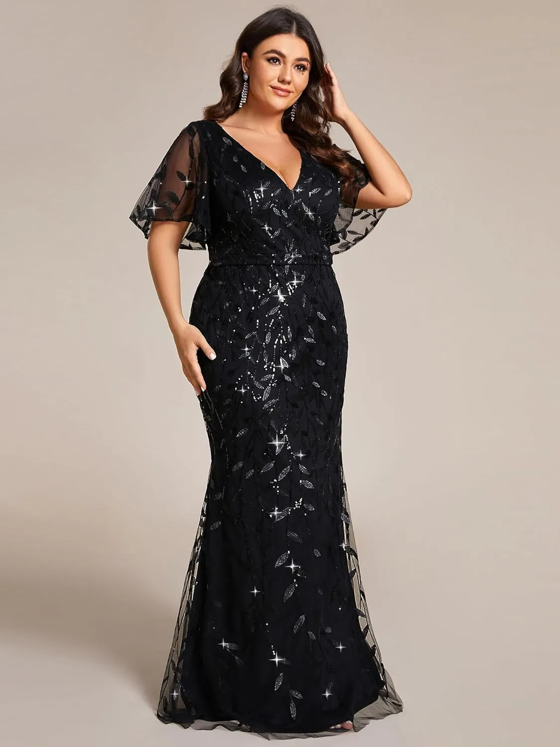 Ever-Pretty Women's V-Neck Curvy Embroidery Formal Dresses Plus Size Sequin Mother of The Bride Dresses 0692-PZUSA
