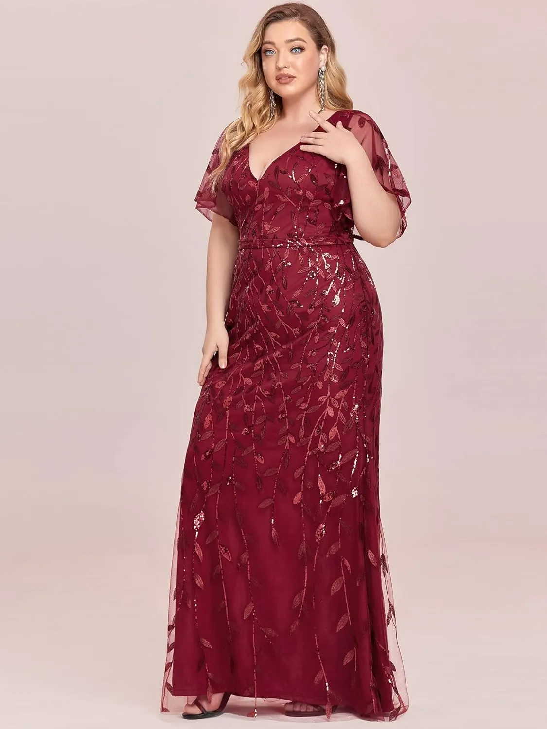Ever-Pretty Women's V-Neck Curvy Embroidery Formal Dresses Plus Size Sequin Mother of The Bride Dresses 0692-PZUSA