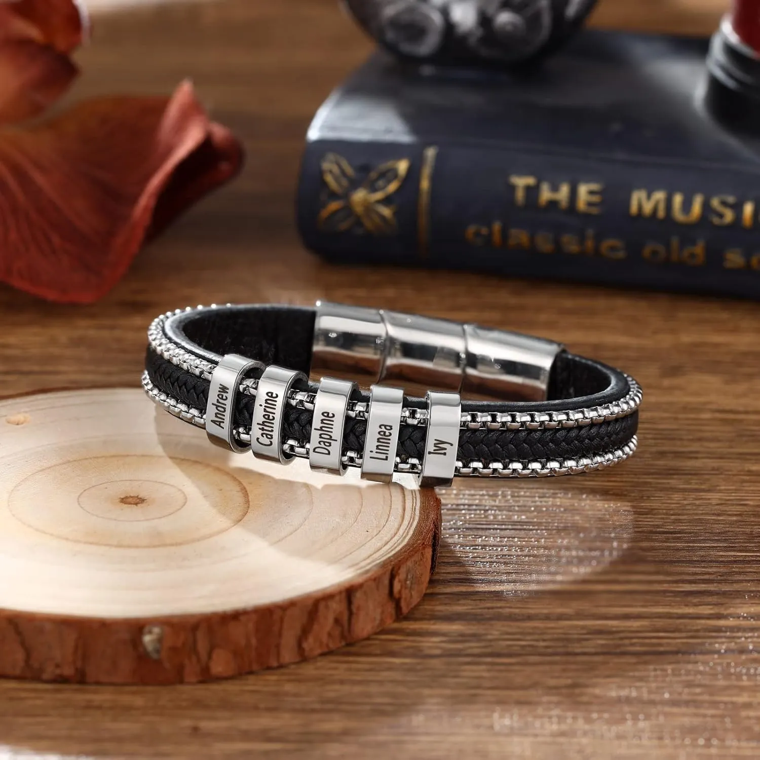 Father's Gifts Personalized Bracelet for Men Custom Engraved 2-5 Name Bracelet Custom Made with Charm Beads Family Names Birthday Jewelry Gift for Dad from Daughter Son