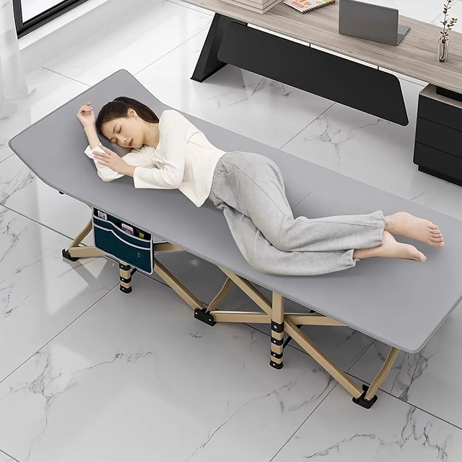 Folding Camping Bed Oxford Cloth Sleeping Cots for Adults Camping Cot 190 * 71 * 49cm Folding Cot Steel Portable Lounge Chair