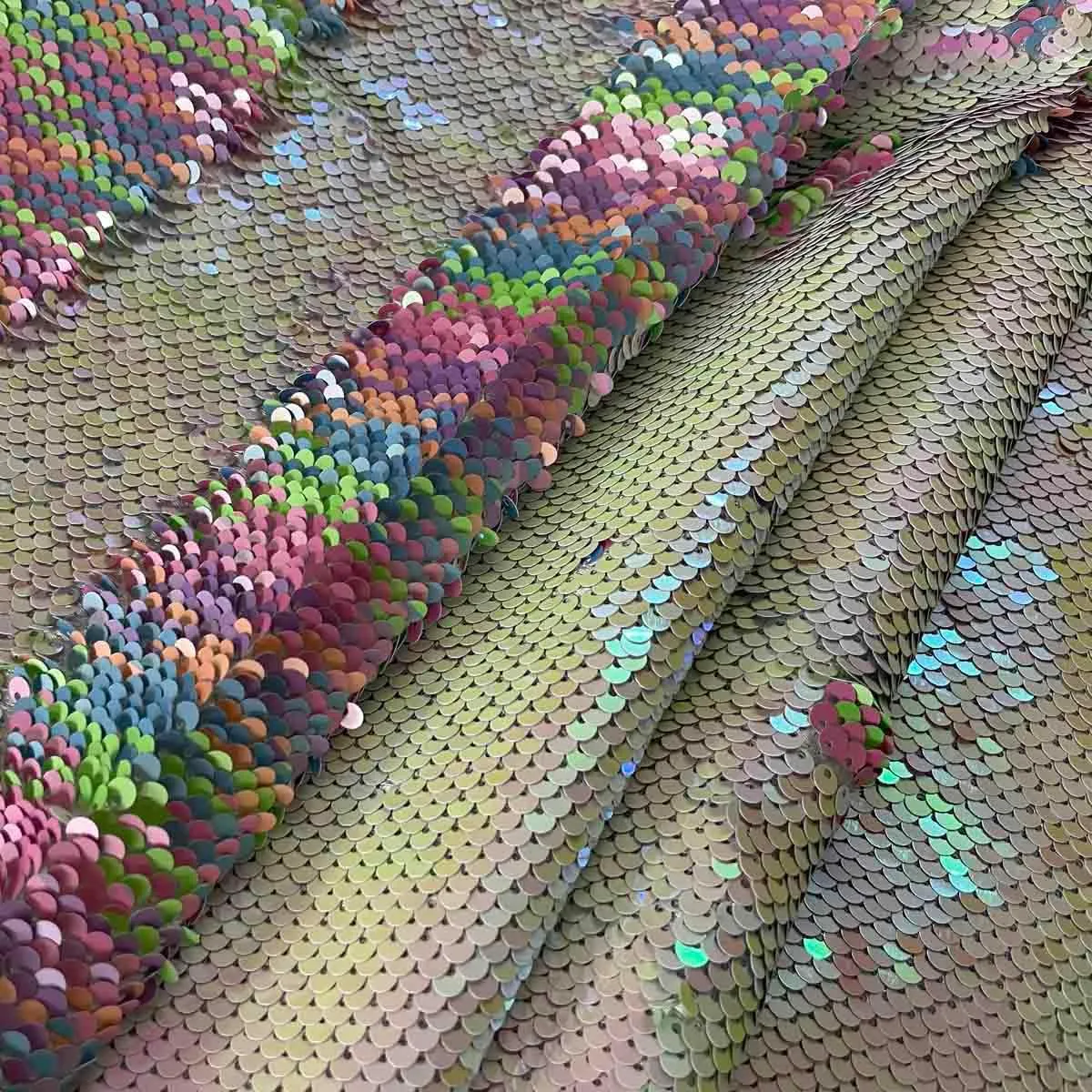 Gold Black Mermaid Sequin Fabric by The Yard 2 Tone Flip UP Mesh Lace Sequin Fabric Magic Overlapping Sequin for Girl Costume Dress/Lady Evening Dress Pillow Cushion Cover Wedding Decor