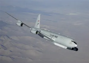 Home Comforts Northrop Grumman E-8 Joint Stars - Canvas Print - Vintage Art Reproduction, Wall Décor (16x24 inches) - Comes Stretched on the Canvas Bars