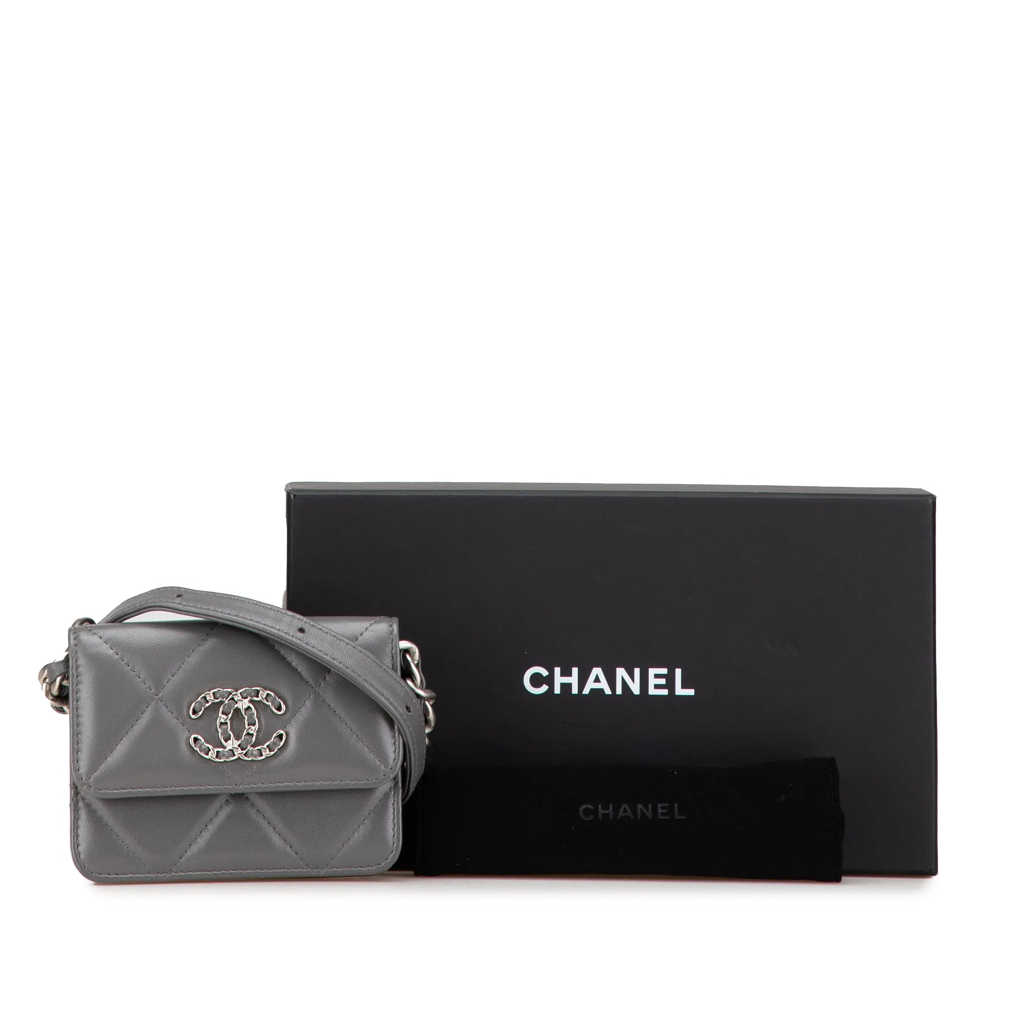 Lambskin 19 Flap Coin Purse With Chain