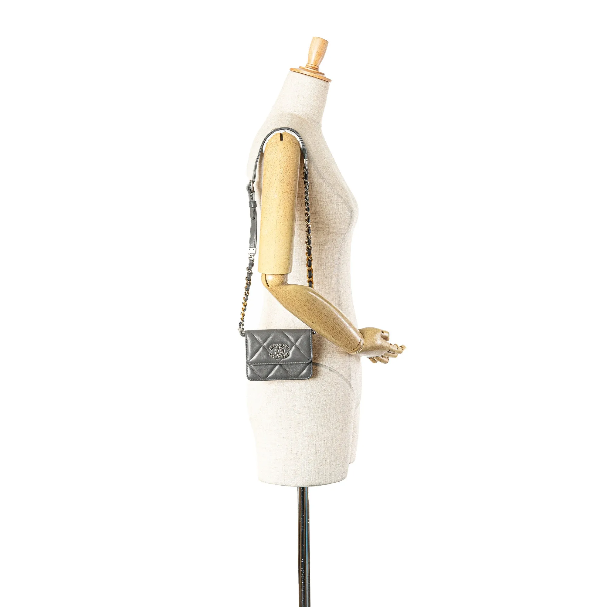 Lambskin 19 Flap Coin Purse With Chain