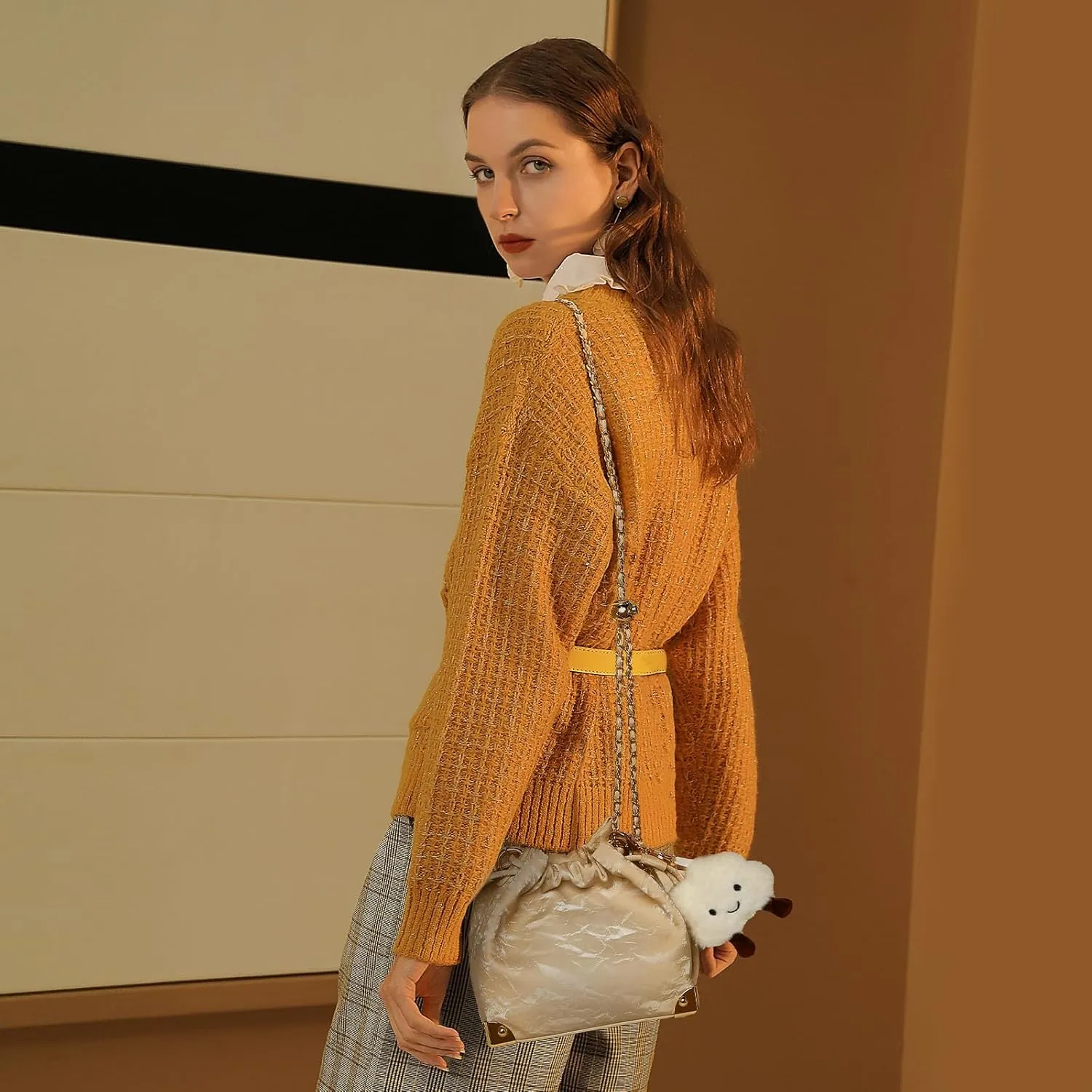 LAORENTOU Suede Designer Crossbody Bag for Women, Bucket Style Shoulder Bag for Ladies, Medium Size Purse with Chain Strap