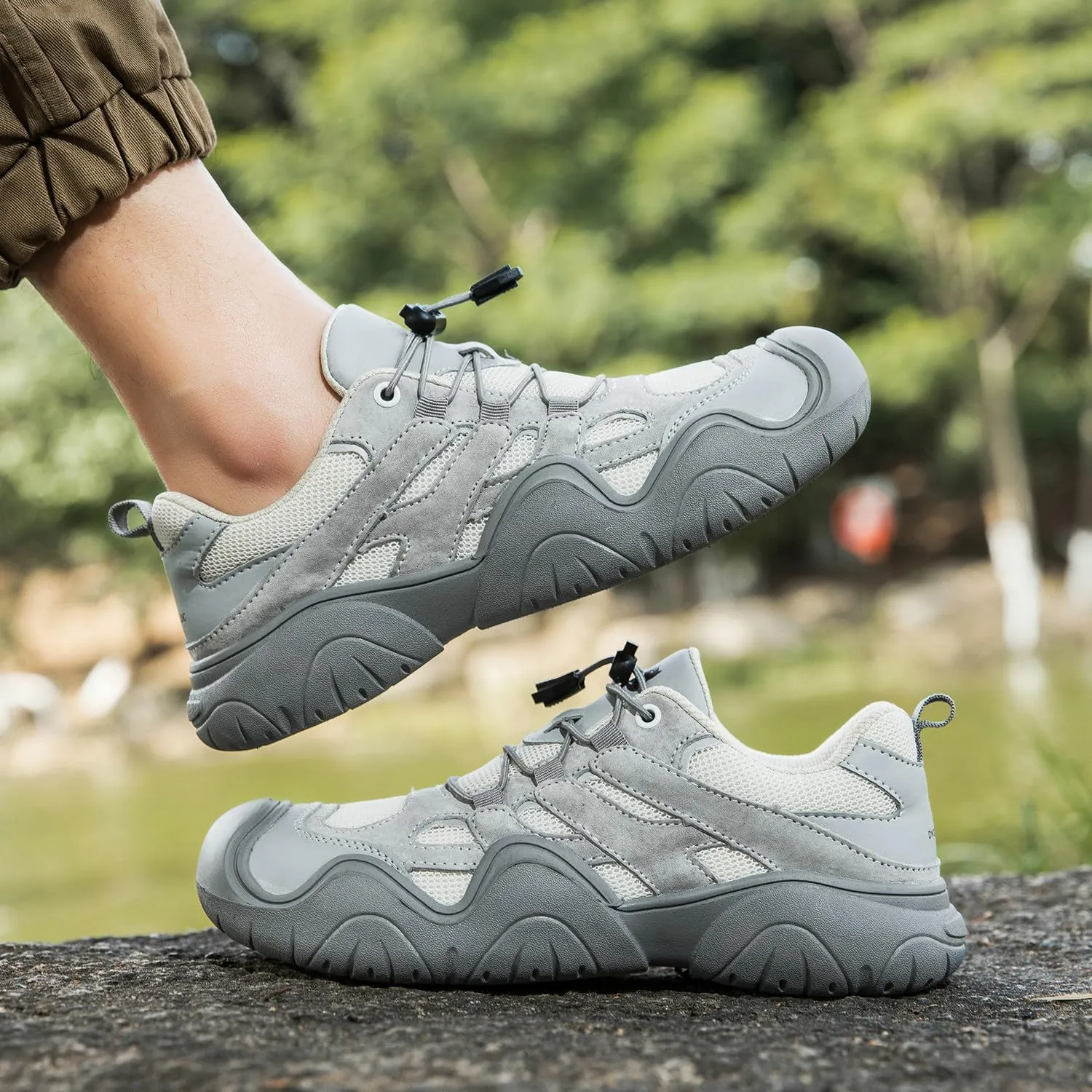 Men's Low Top Waterproof Hiking Shoes Trekking Trails Outdoor Non Slip Comfortable Sneakers