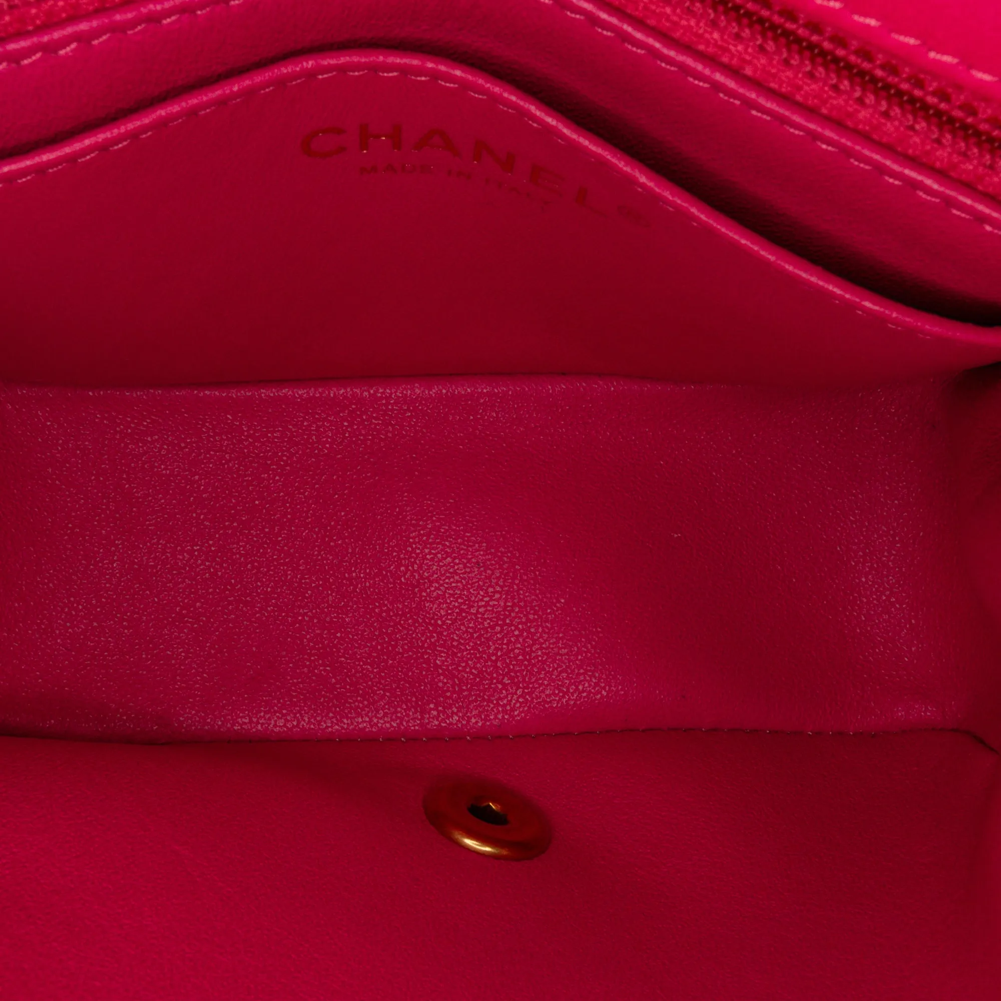 Mini Square Classic Chevron Lambskin Single Flap