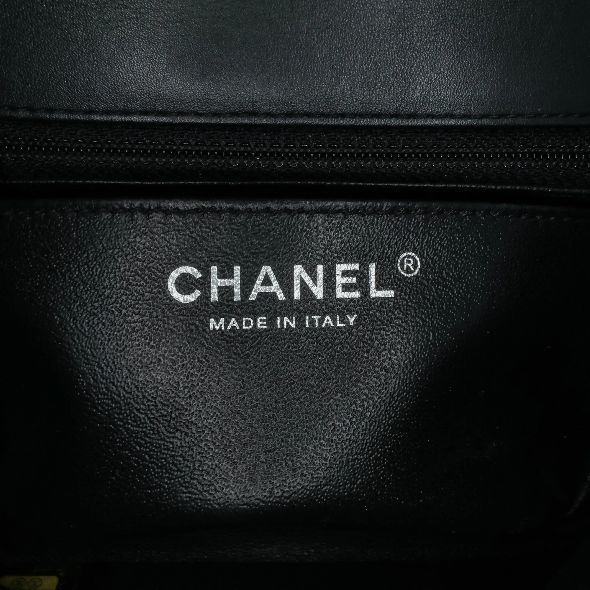 Mini Square Classic Patent Single Flap