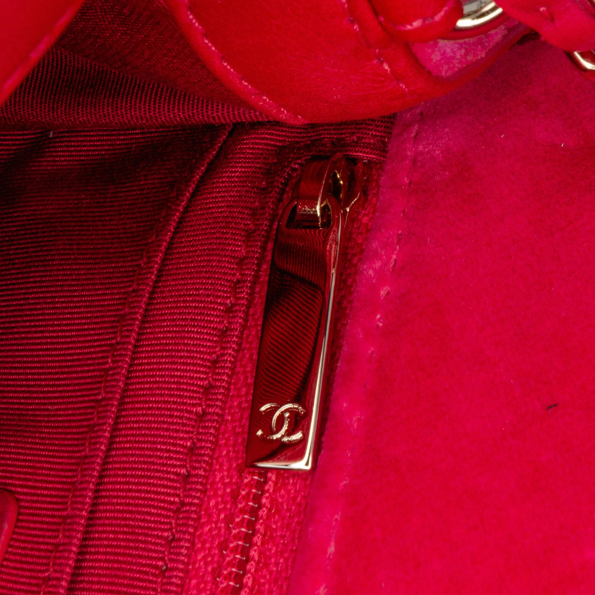 Mini Square Classic Velvet Pearl Crush Single Flap