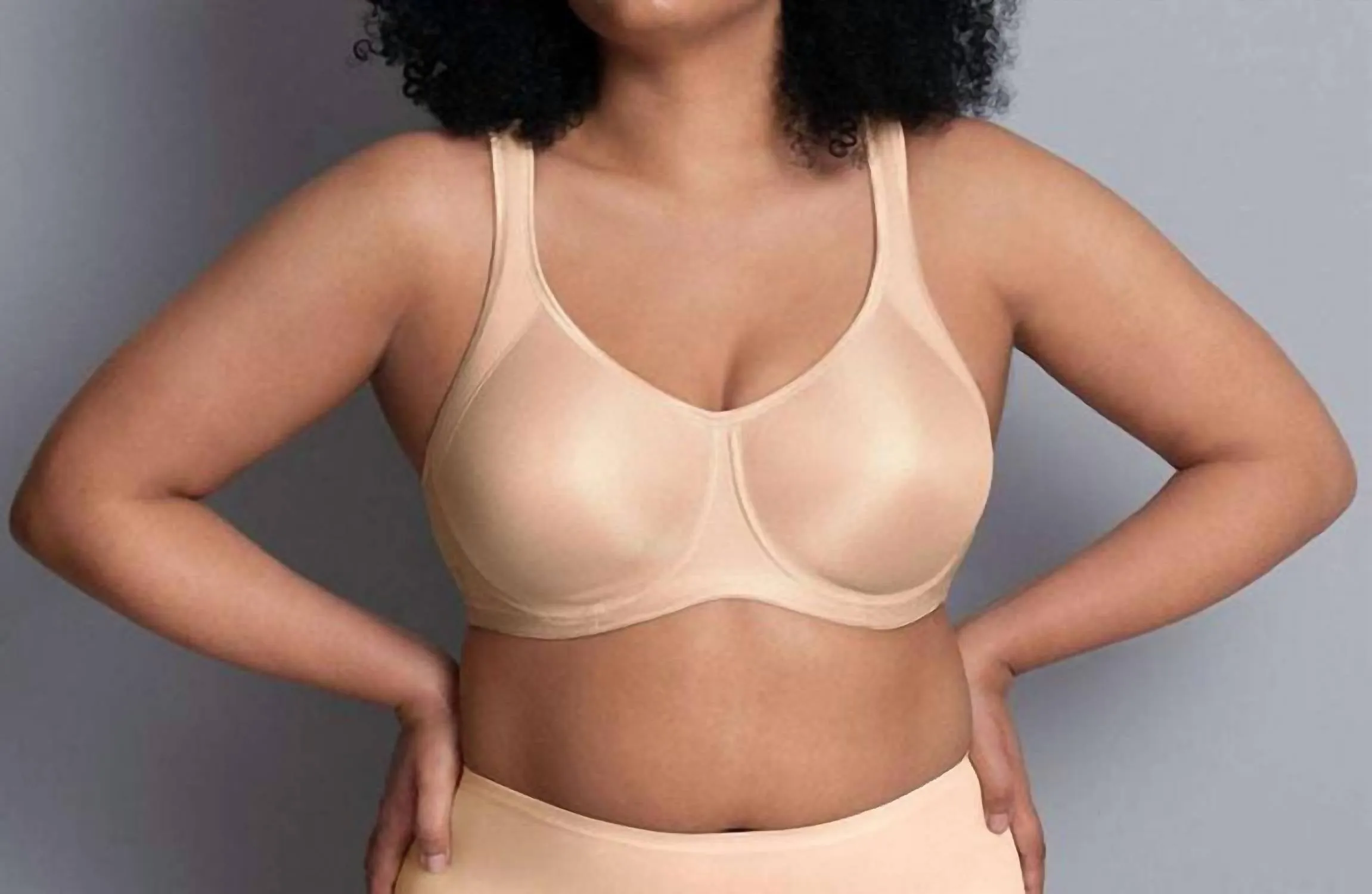 Momentum Underwire Sports Bra In Nude