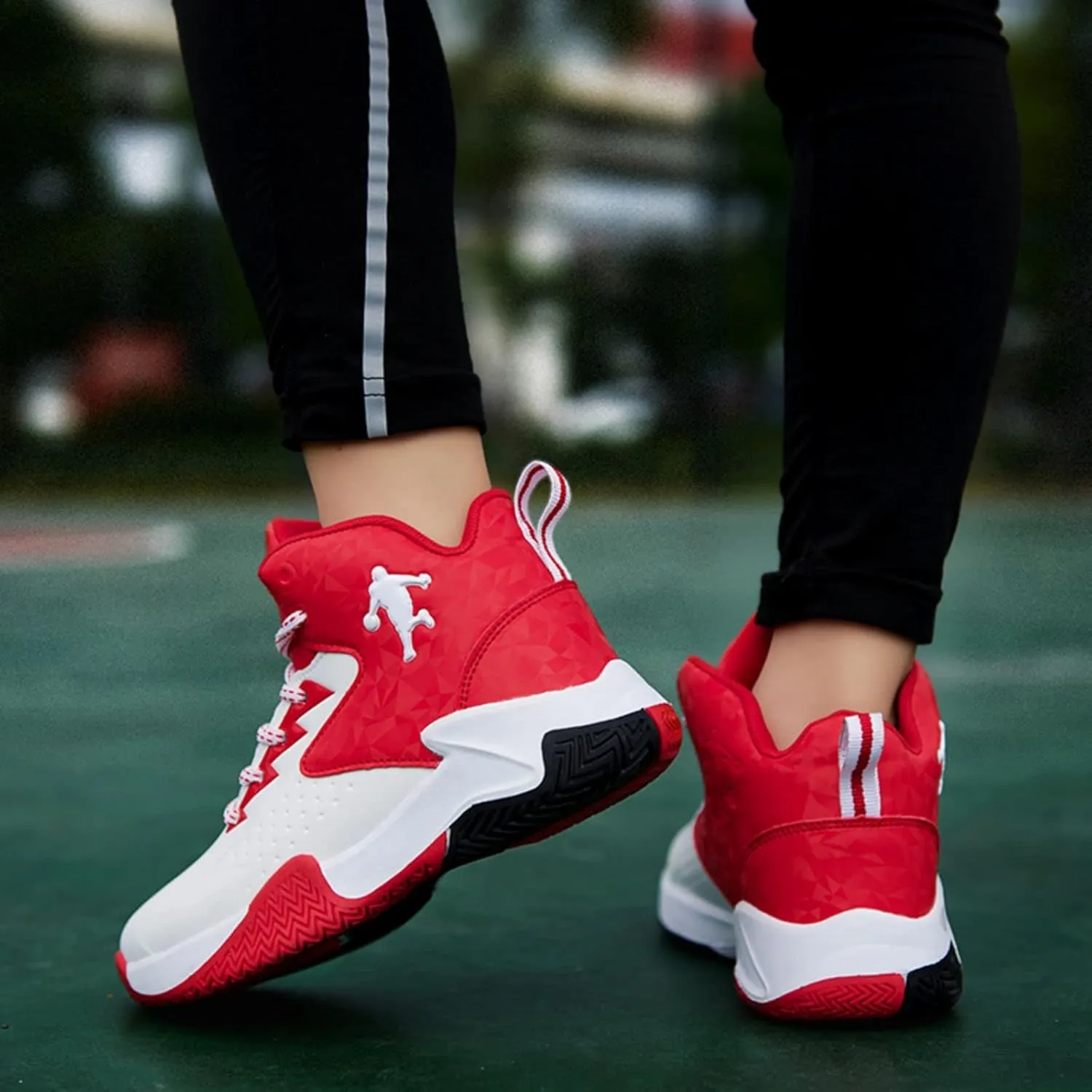 Non Slip Sports Basketball Shoes