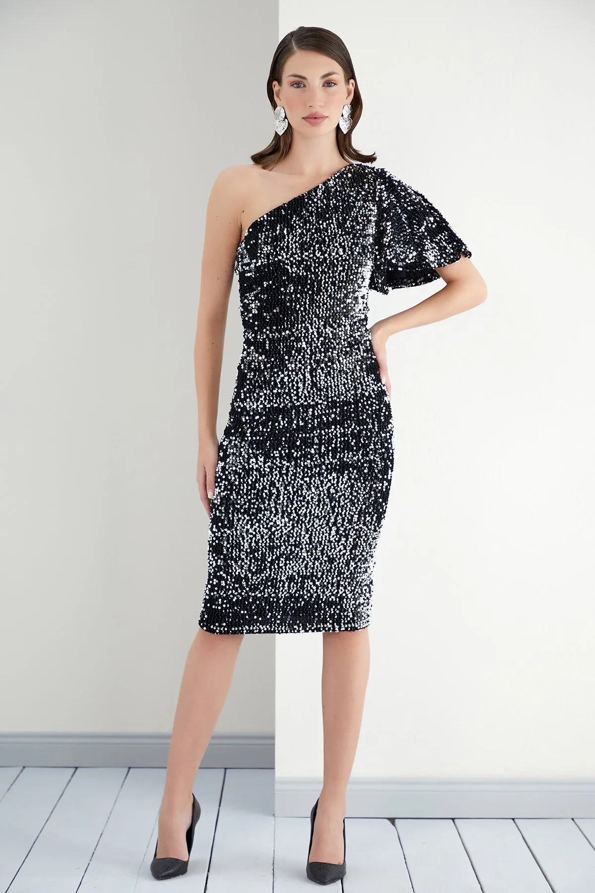 One Shoulder Black/Silver Sequin midi Dress