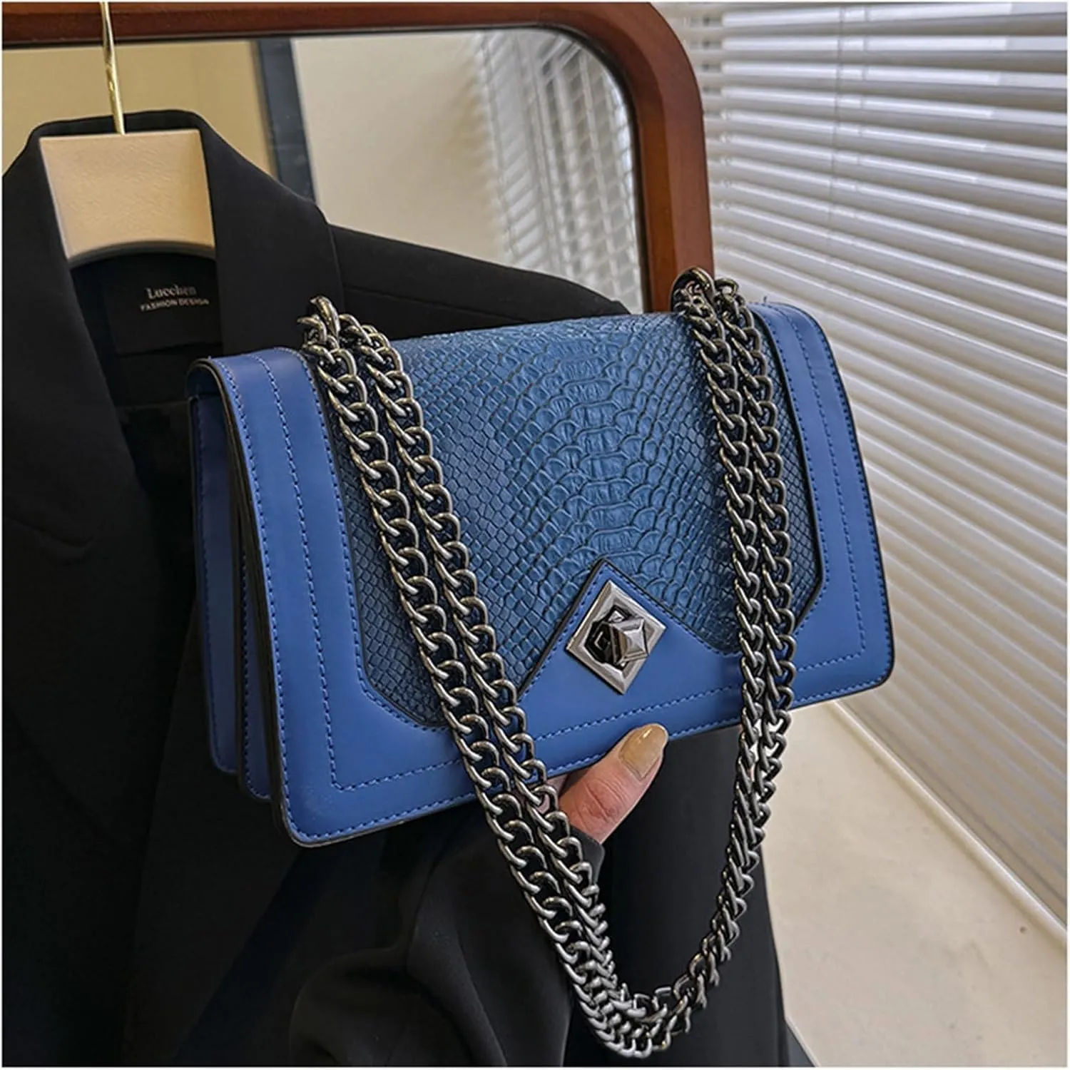 PU Leather Snakeskin Print Crossbody Chain Shoulder Bag, Fashion-Retro Women's Bag, Shoulder Bag (Blue)
