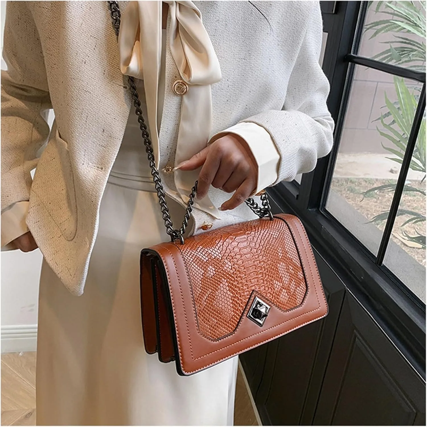 PU Leather Snakeskin Print Crossbody Chain Shoulder Bag, Fashion-Retro Women's Bag, Shoulder Bag (Brown)