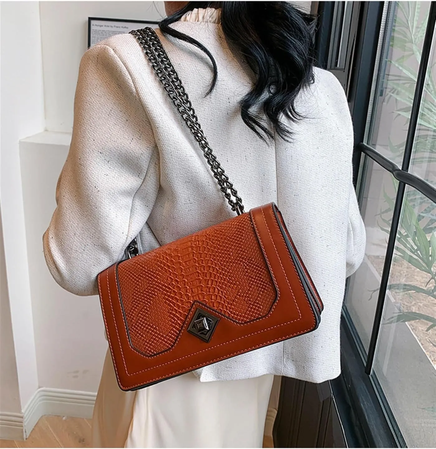 PU Leather Snakeskin Print Crossbody Chain Shoulder Bag, Fashion-Retro Women's Bag, Shoulder Bag (Brown)