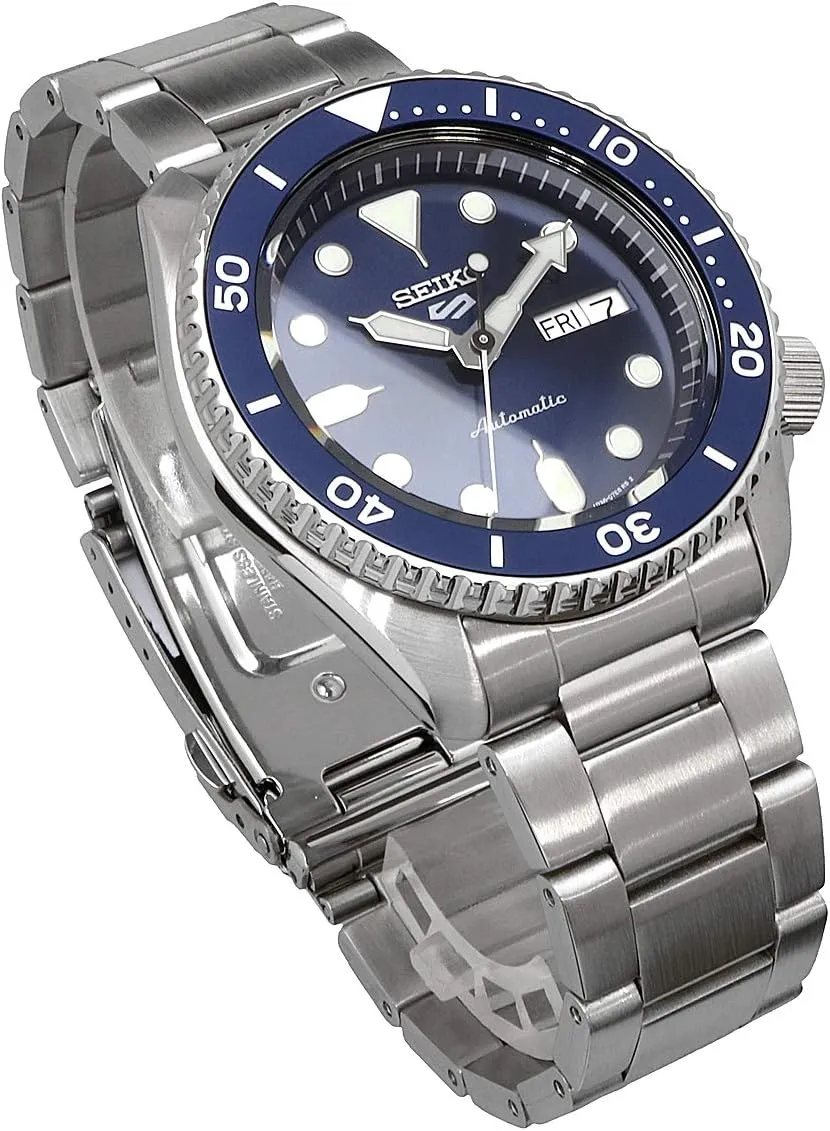 Seiko Automatic Watch for Men - 5 Sports - Day/Date Calendar, LumiBrite Hands and Markers, and Rotating Bezel, 100m Water-Resistant
