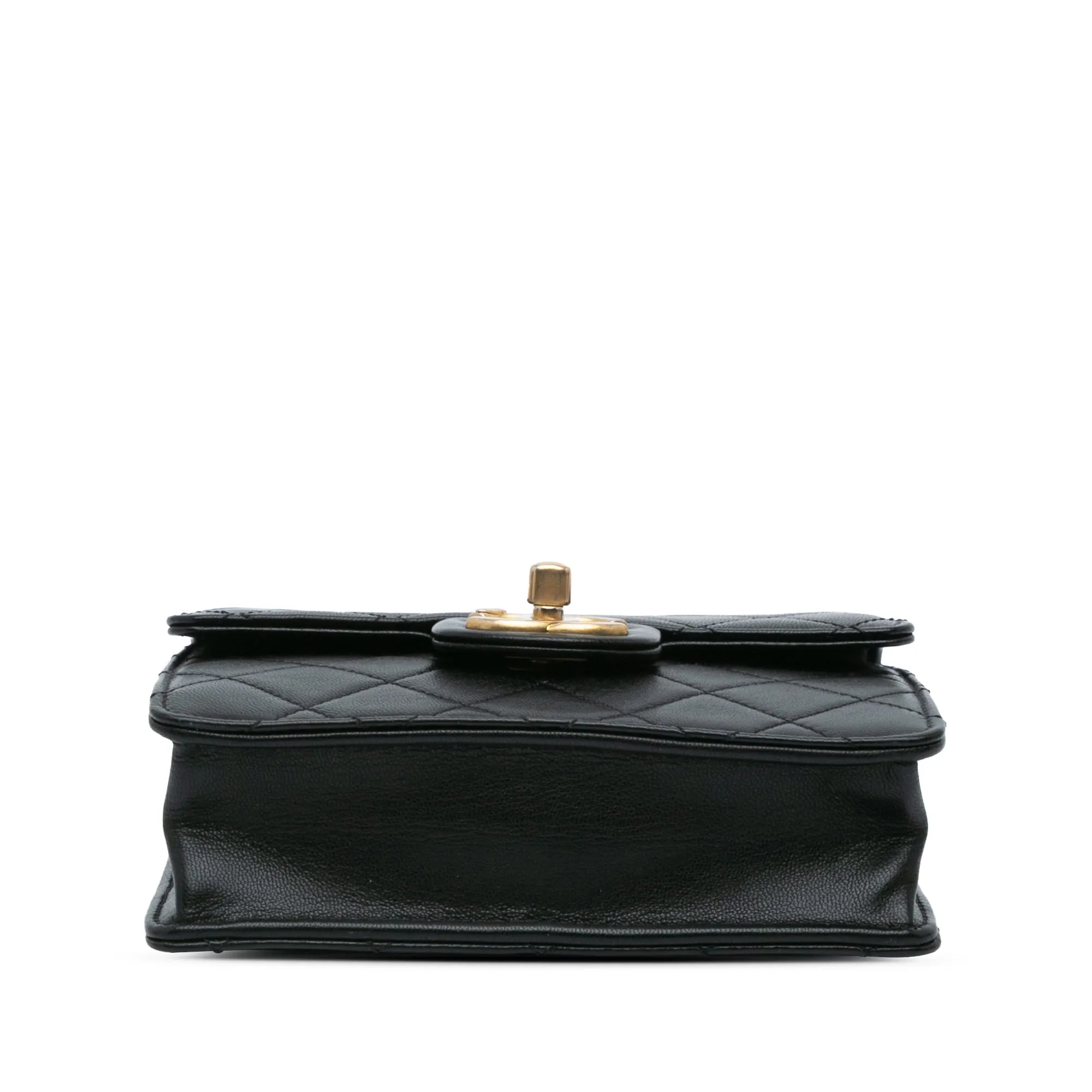Small Lambskin Chic Pearls Flap