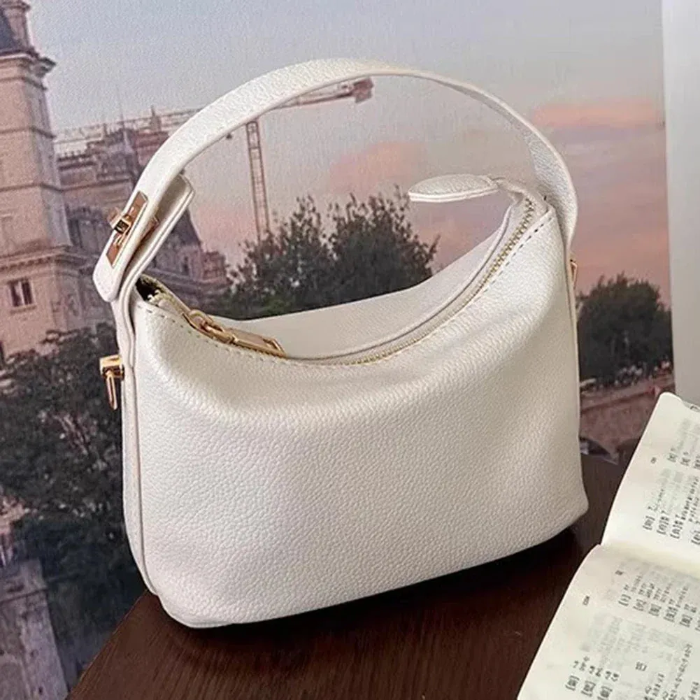 TrendTote Clutch