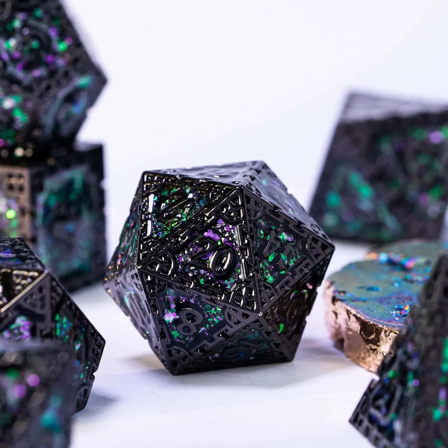 UDIXI Metal DND Dice Set, 7PCS Polyhedral D&D Dice Set Dragon d and d Dice for Dungeons and Dragons Role Playing Dice Game and Other Tabletop Game (Green Sequins)