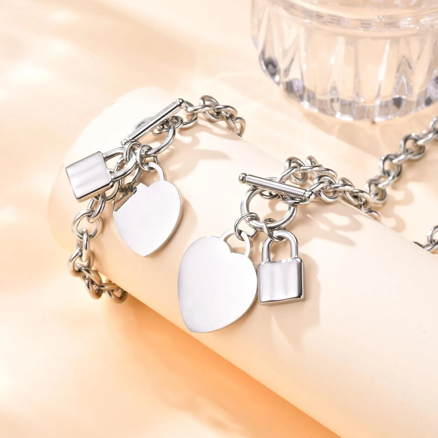 VNOX Personalized Initial Name Stainless Steel Trendy Cable Chain Bracelet Neckalce Set with Padlock Heart Charm and Toggle Clasp Closure