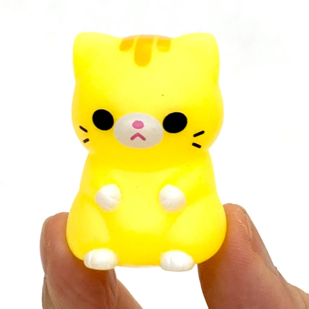 X 70887 CAT FIGURINES-DISCONTINUED