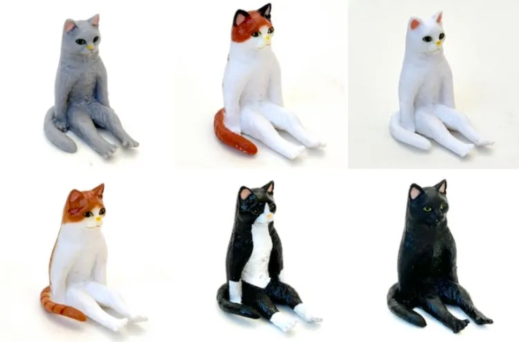 X 70891 SITTING CATS FIGURINES-DISCONTINUED