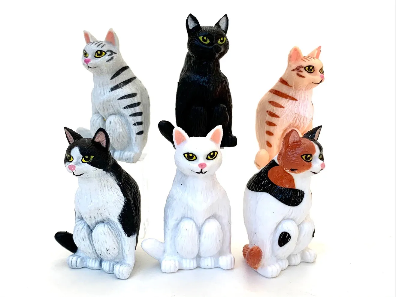X 70892 SQUATTING CATS FIGURINES-DISCONTINUED