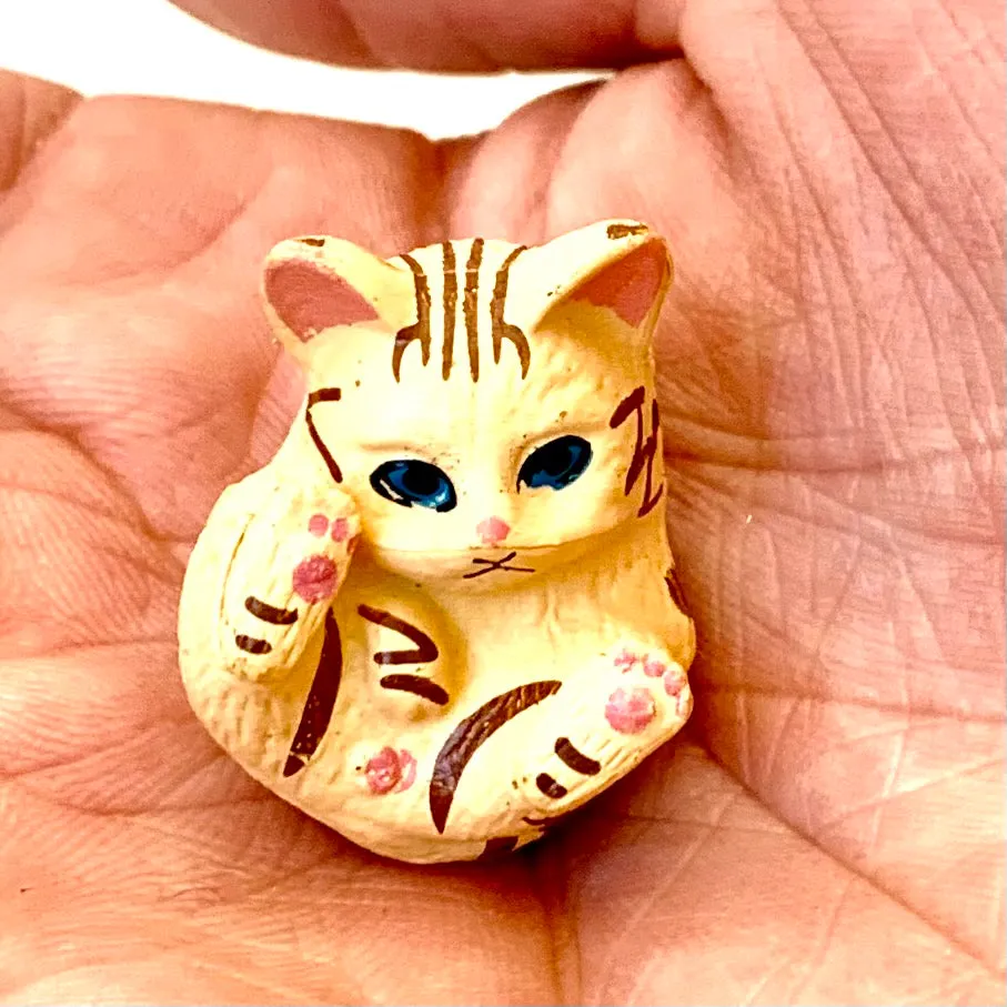 X 70893 CURLING CATS FIGURINES-DISCONTINUED